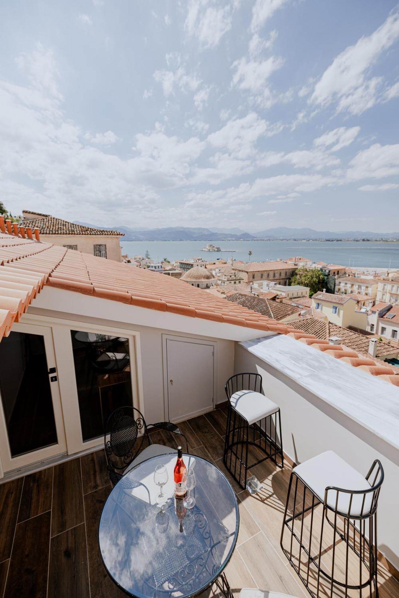 Nafplion Comfy Suites Eksteriør billede