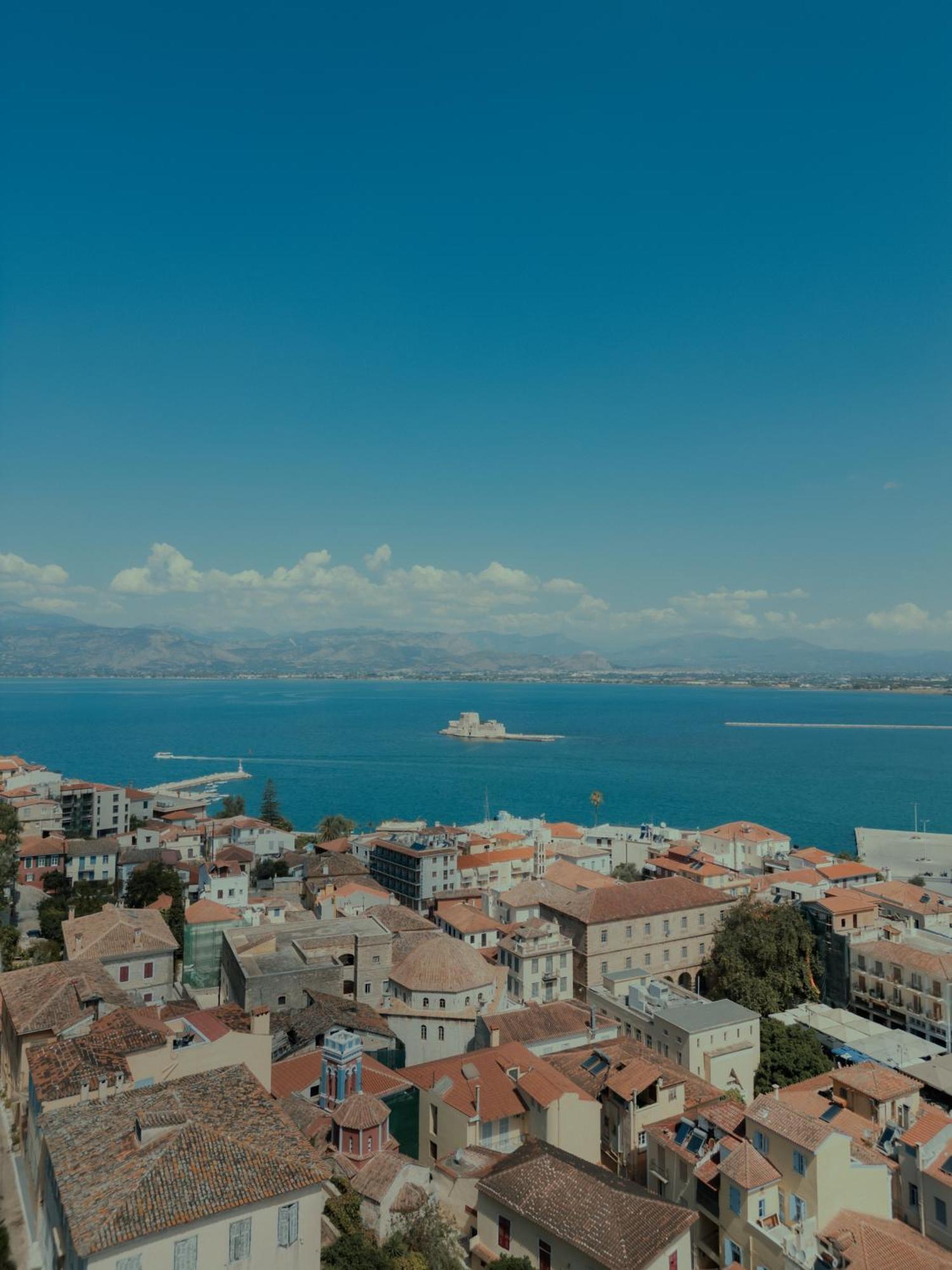 Nafplion Comfy Suites Eksteriør billede